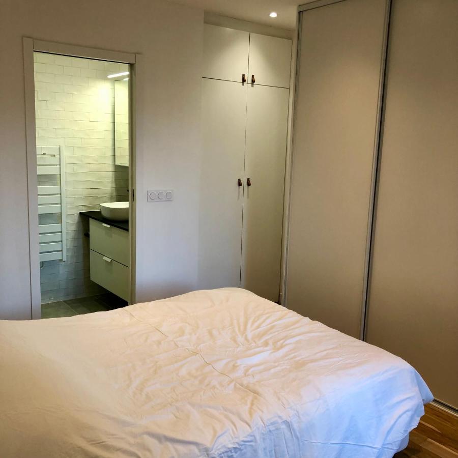 Rare Appartement D'Architecte En Haut De Montmartre Paris Dış mekan fotoğraf