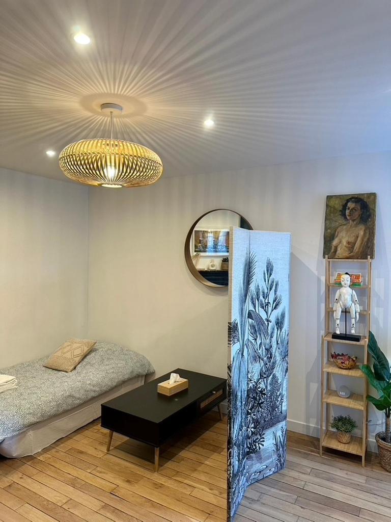 Rare Appartement D'Architecte En Haut De Montmartre Paris Dış mekan fotoğraf